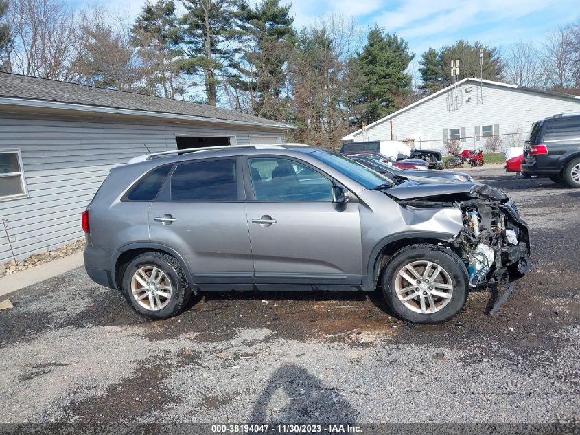 2015 KIA SORENTO LX - 5XYKT3A62FG602583