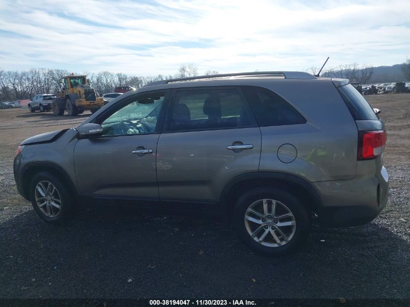 2015 KIA SORENTO LX - 5XYKT3A62FG602583