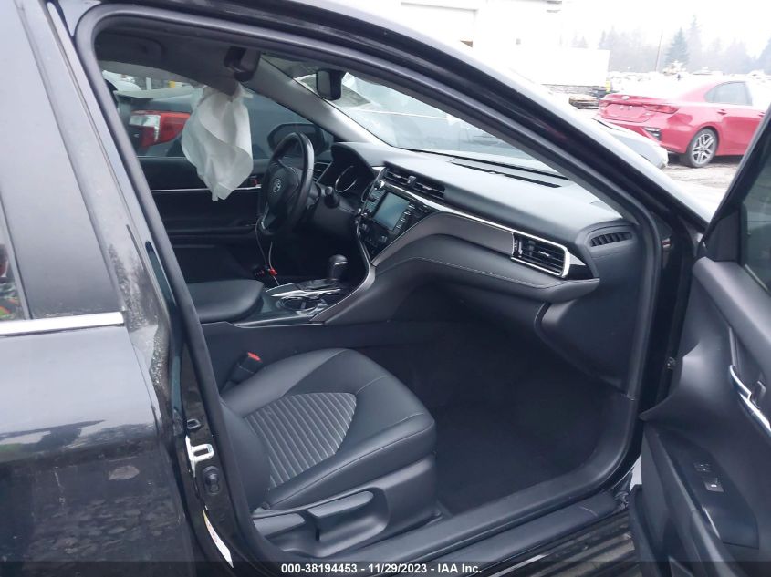 2018 TOYOTA CAMRY LE/SE/XLE/L - JTNB11HK1J3049527