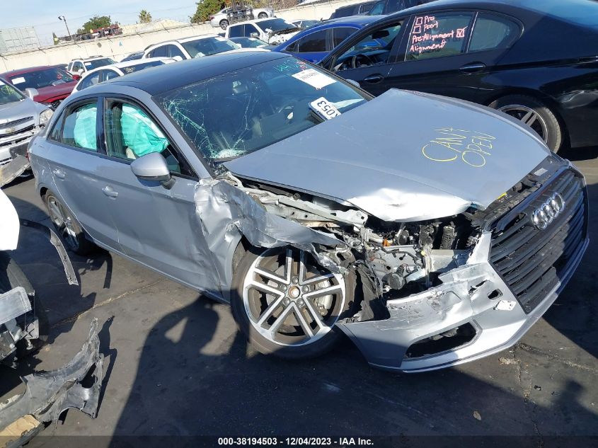 WAUAUGFF1KA098401 AUDI A3 PREMIUM/TITANIUM 2019