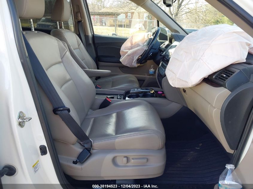 2016 HONDA PILOT TOURING - 5FNYF6H95GB045826