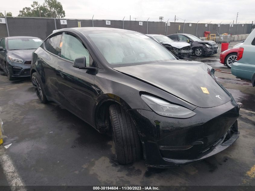 2022 TESLA MODEL Y - 7SAYGDEF0NF522366