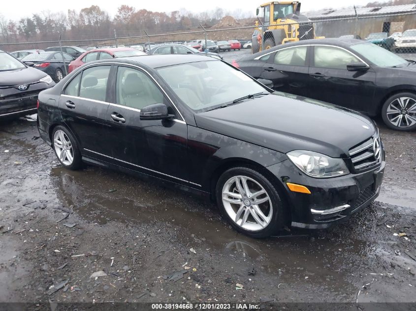 2014 MERCEDES-BENZ C 250 SPORT/LUXURY - WDDGF4HB7EA935954