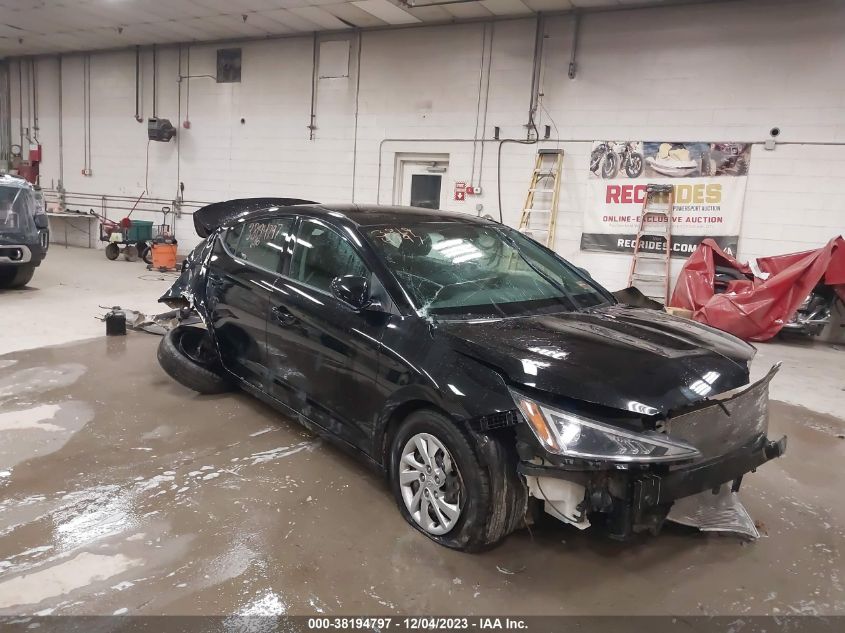 2019 HYUNDAI ELANTRA SE - KMHD74LF7KU809099