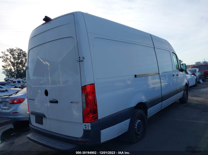VIN W1W4ECHY7LP210383 2020 MERCEDES-BENZ SPRINTER 2500 HIGH ROOF V6