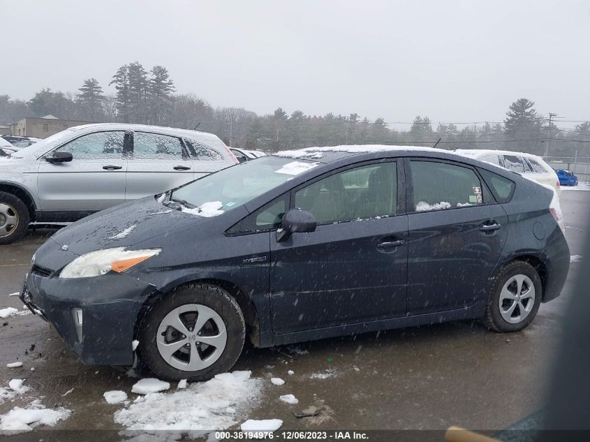 2013 TOYOTA PRIUS TWO - JTDKN3DU4D5604538