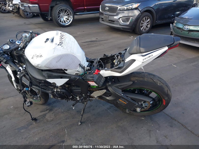 VIN JKBZXJH1XMA007520 2021 KAWASAKI ZX636 K