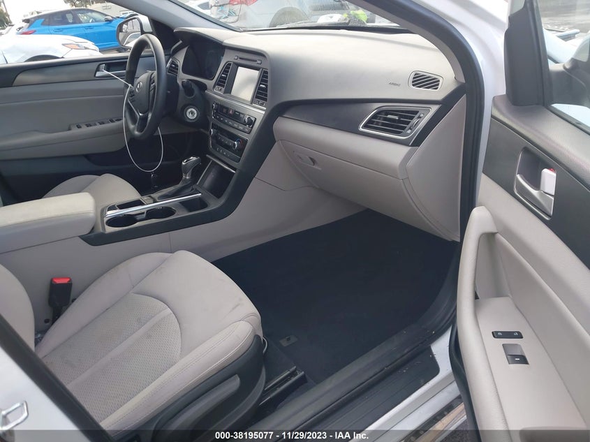 VIN 5NPE34AF8HH495456 2017 HYUNDAI SONATA SPORT/LIMITED