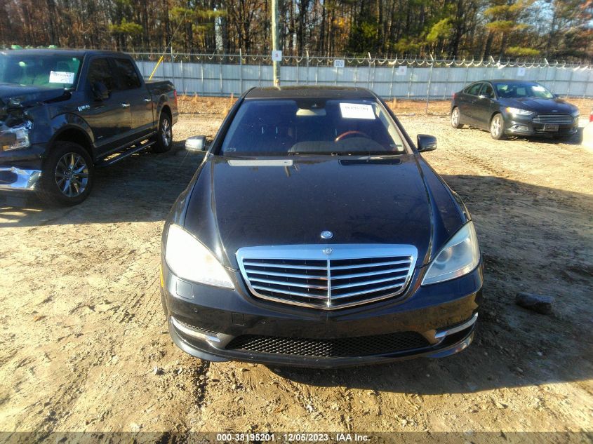 2013 MERCEDES-BENZ S 550 4MATIC - WDDNG9EB8DA515849