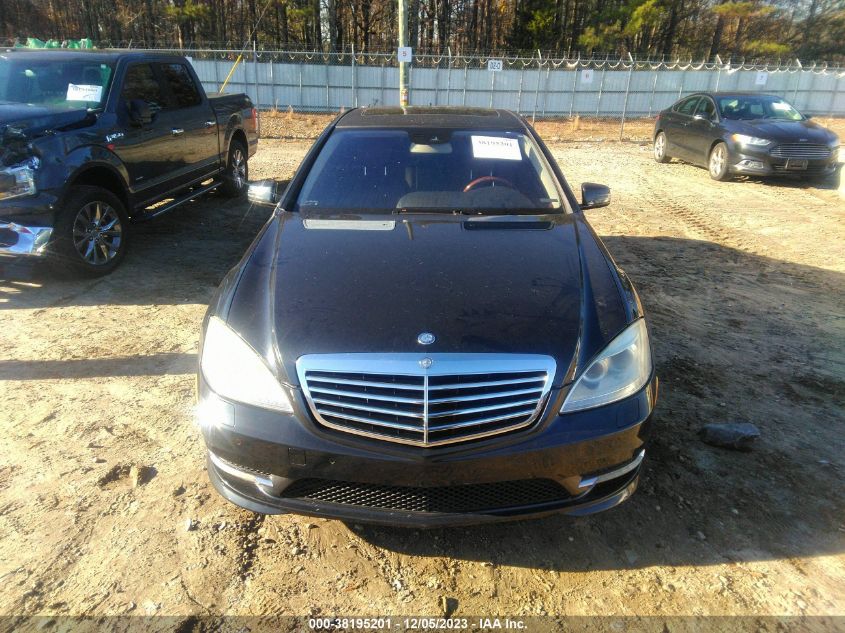 2013 MERCEDES-BENZ S 550 4MATIC - WDDNG9EB8DA515849