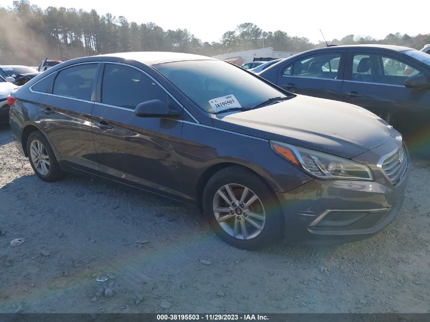 2017 HYUNDAI SONATA SE - 5NPE24AF1HHR24710