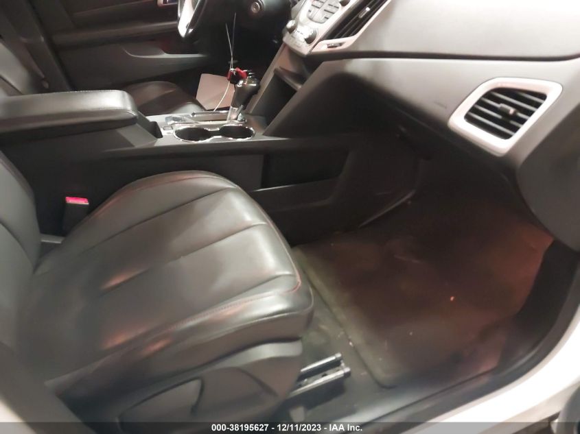 2017 GMC TERRAIN SLT - 2GKFLUE35H6236713