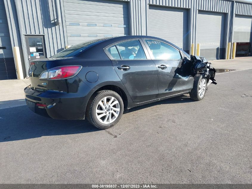2013 MAZDA MAZDA3 I GRAND TOURING - JM1BL1W73D1770235