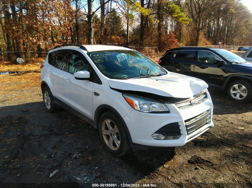 2015 FORD ESCAPE SE - 1FMCU9G93FUB22861