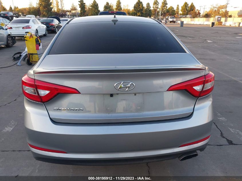 2016 HYUNDAI SONATA SE - 5NPE24AF3GH345644