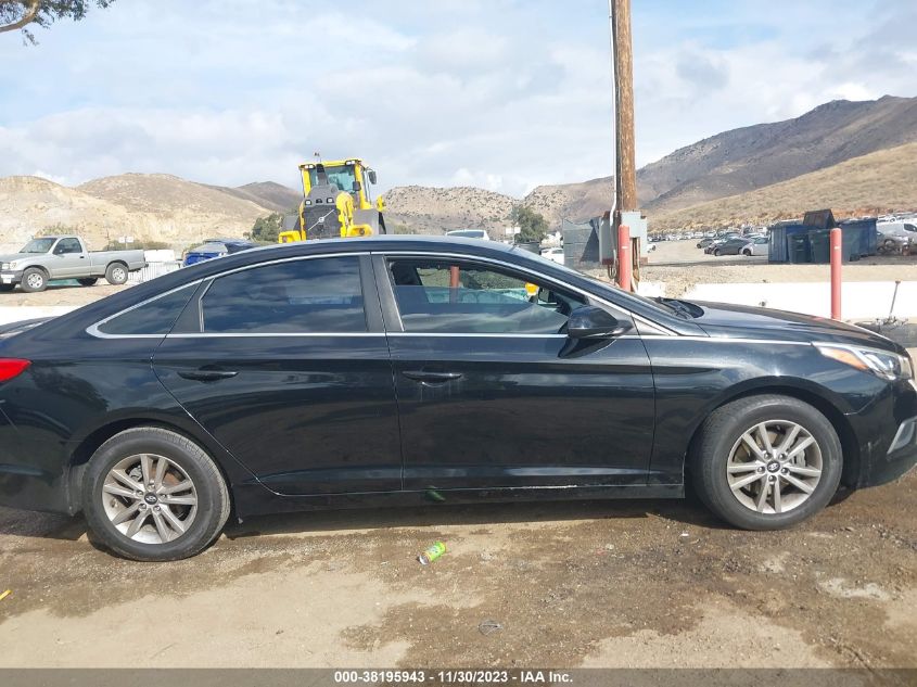 2017 HYUNDAI SONATA SE - 5NPE24AFXHH487622