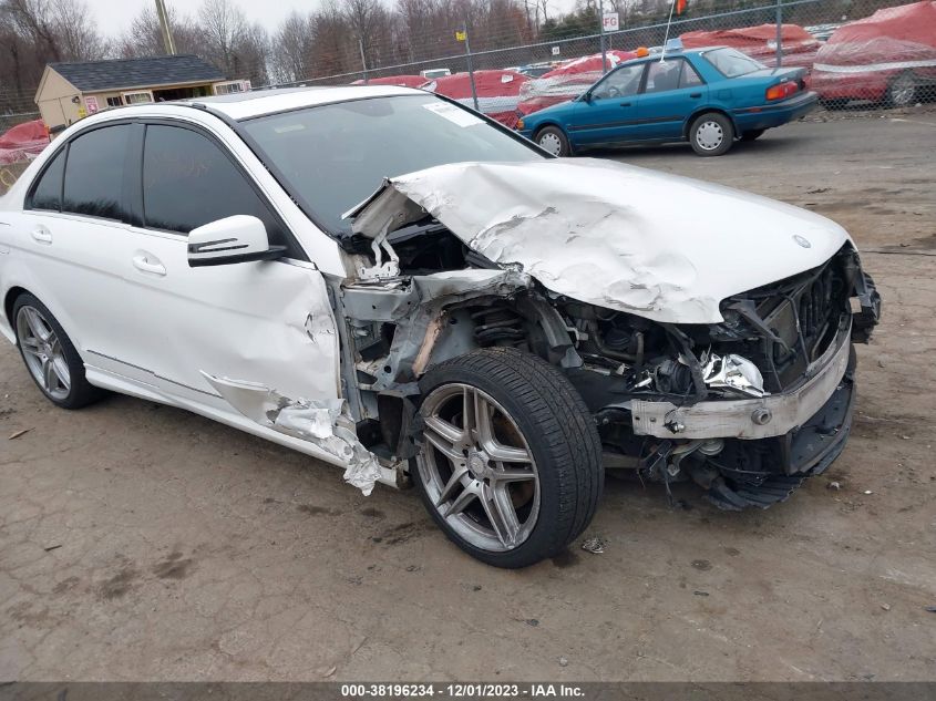 2014 MERCEDES-BENZ C 300 LUXURY 4MATIC - WDDGF8AB9EA926948
