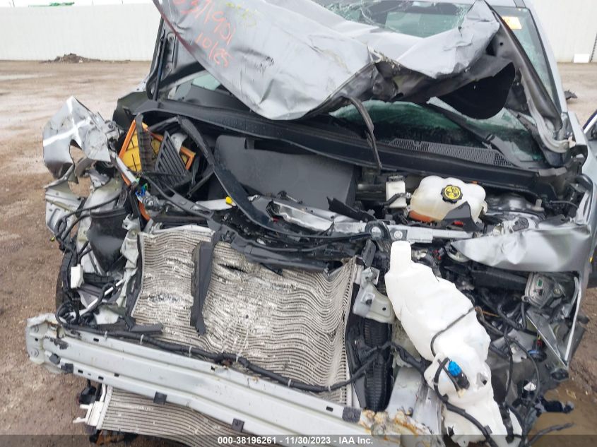 2019 CHEVROLET TRAVERSE LT - 1GNERHKW3KJ254530