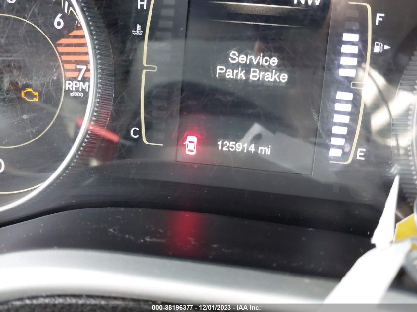 2018 JEEP CHEROKEE LATITUDE PLUS FWD - 1C4PJLLB9JD618521