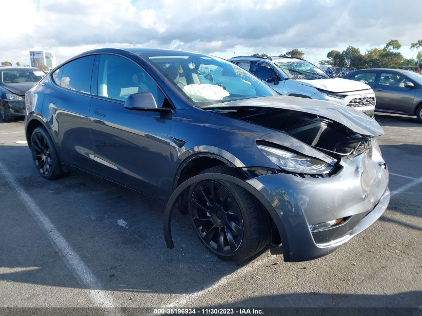 2022 TESLA MODEL Y - 7SAYGDEE8NF486286