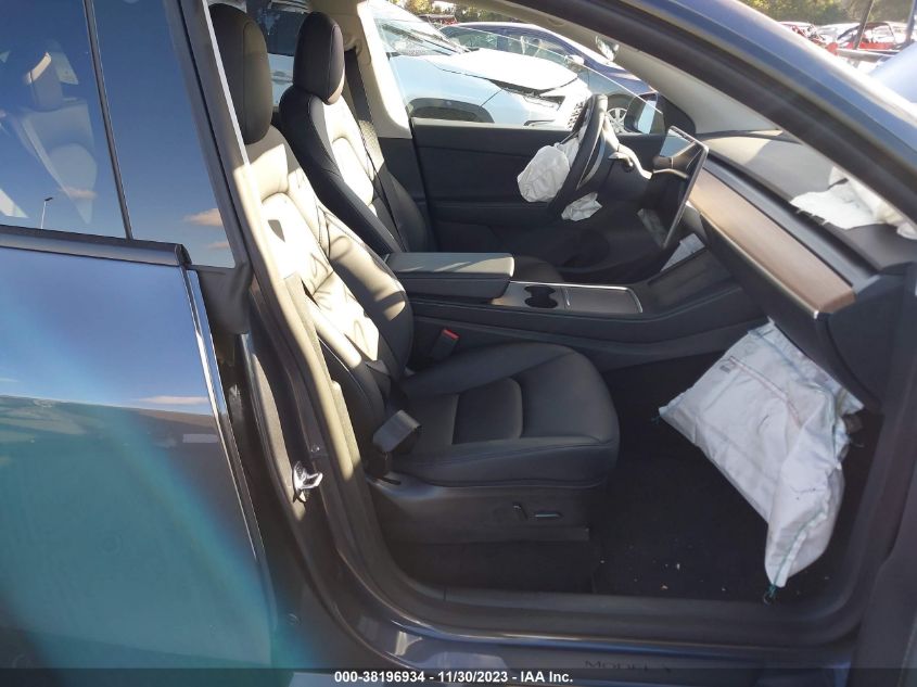 2022 TESLA MODEL Y - 7SAYGDEE8NF486286