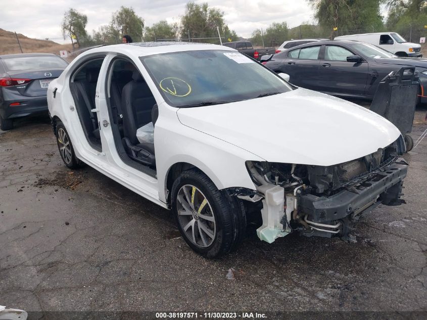 2017 VOLKSWAGEN JETTA 1.4T SE - 3VWDB7AJ3HM231721