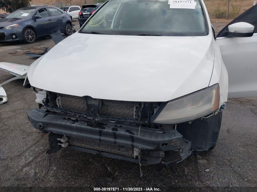 2017 VOLKSWAGEN JETTA 1.4T SE - 3VWDB7AJ3HM231721