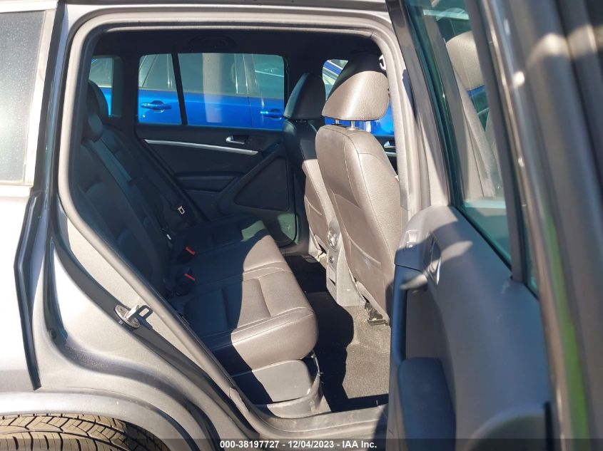 2016 VOLKSWAGEN TIGUAN R-LINE - WVGAV7AX9GW016226
