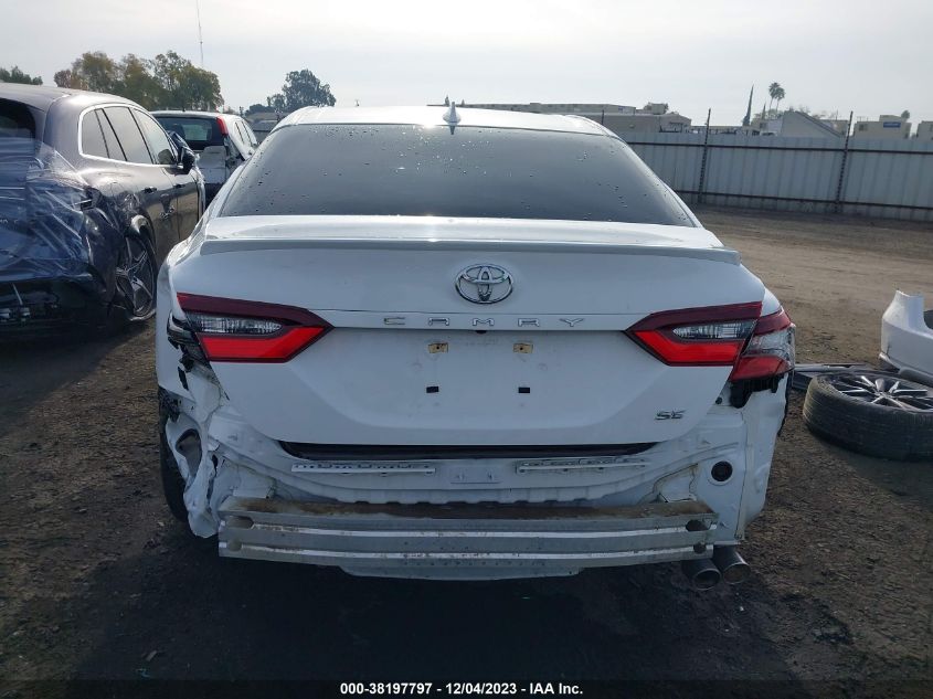 2022 TOYOTA CAMRY SE - 4T1G11AK1NU037779