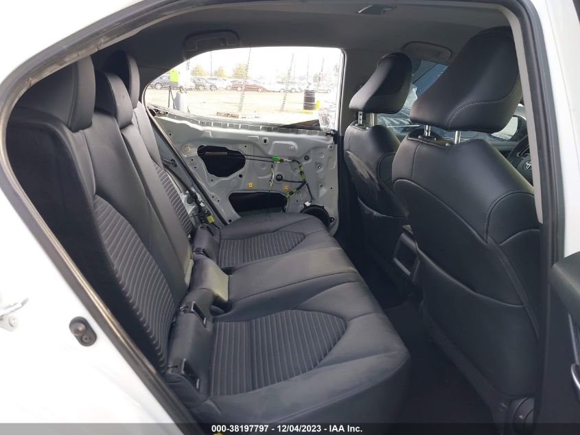 2022 TOYOTA CAMRY SE - 4T1G11AK1NU037779