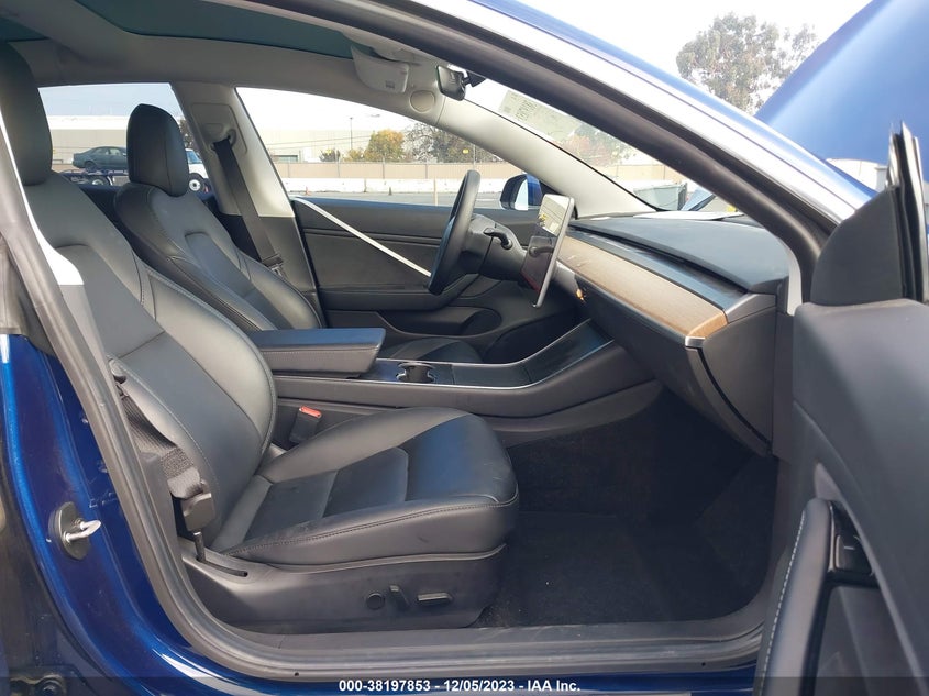 VIN 5YJ3E1EB2LF803087 2020 TESLA MODEL 3