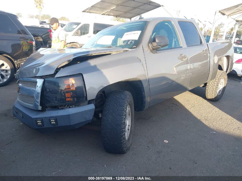 2013 CHEVROLET SILVERADO 1500 LT - 3GCPCSE05DG298119