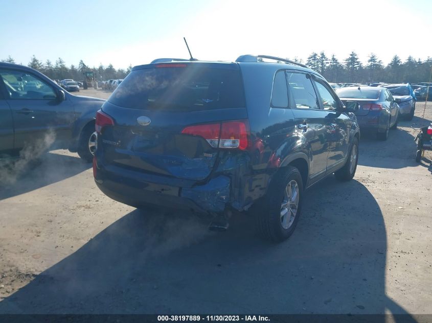 2014 KIA SORENTO LX - 5XYKTDA68EG526467