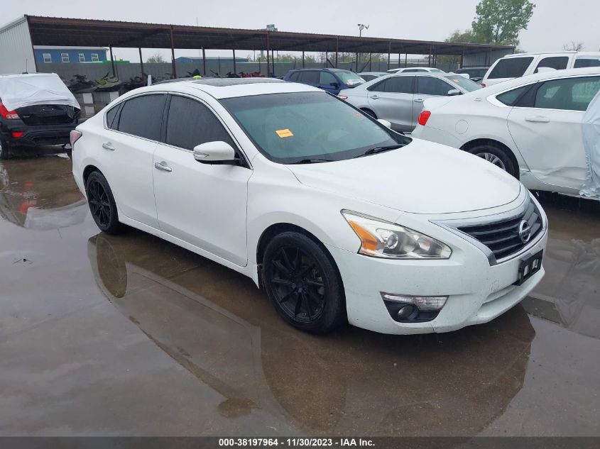 2015 NISSAN ALTIMA 2.5 SV - 1N4AL3AP7FC421235