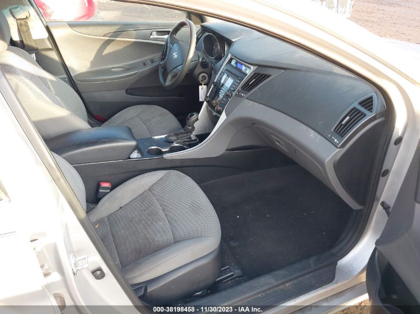 2013 HYUNDAI SONATA GLS - 5NPEB4AC1DH600650
