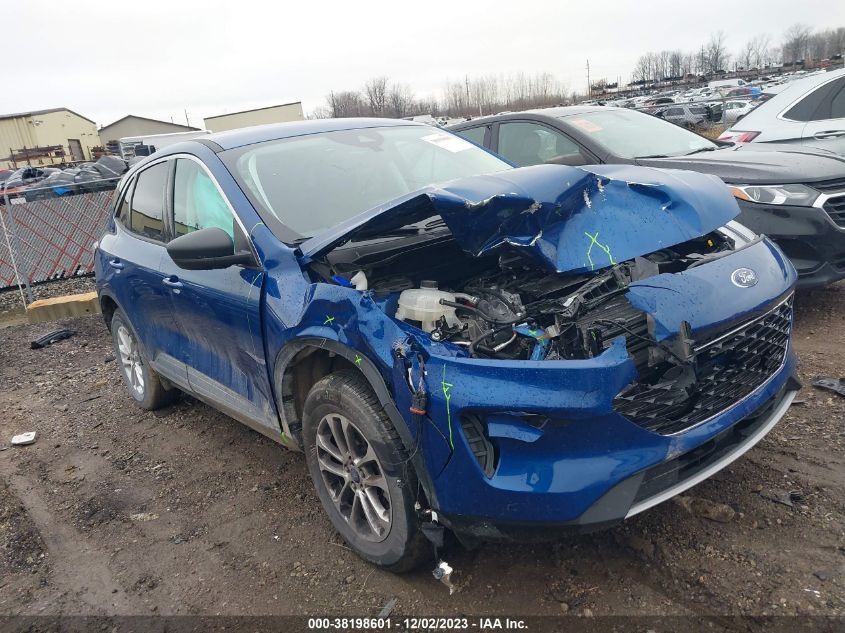 2022 FORD ESCAPE SE - 1FMCU9G61NUB70573