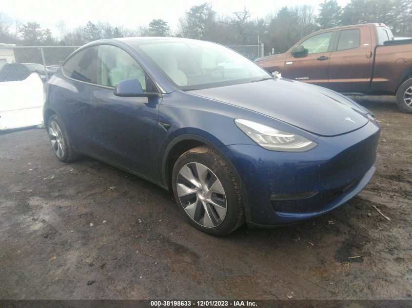 2022 TESLA MODEL Y - 7SAYGDEE0NF443481