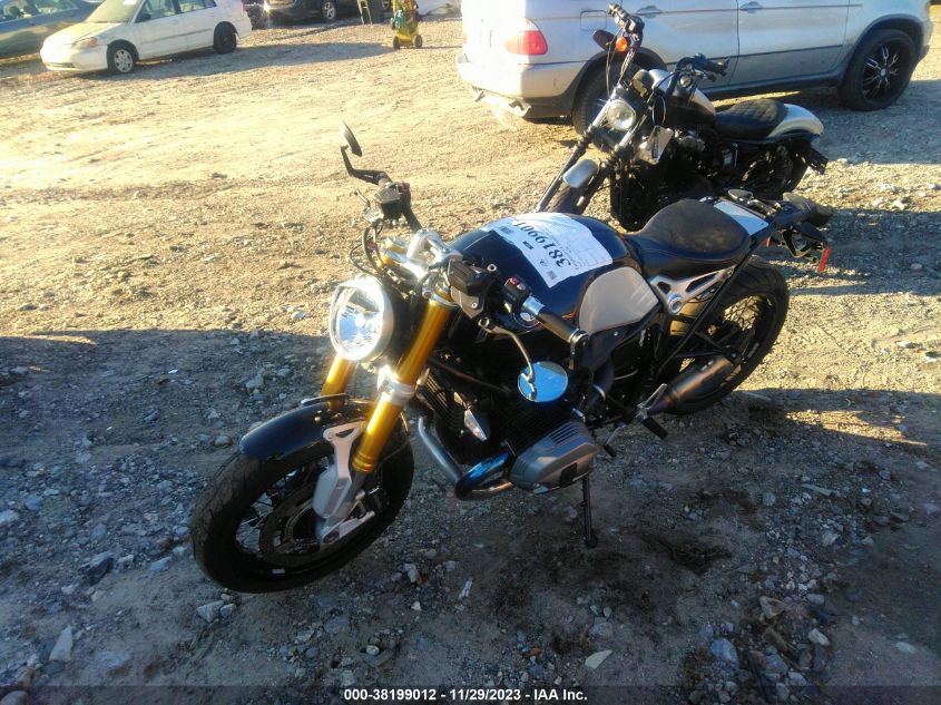 2014 BMW R NINE T - WB10A160XEZ397694