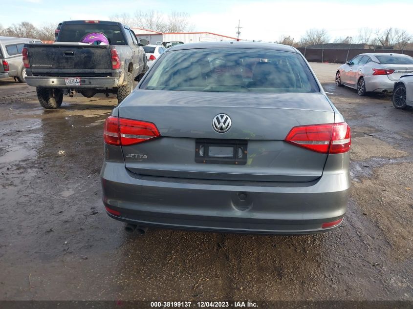 2015 VOLKSWAGEN JETTA 2.0L S - 3VW2K7AJ7FM317764