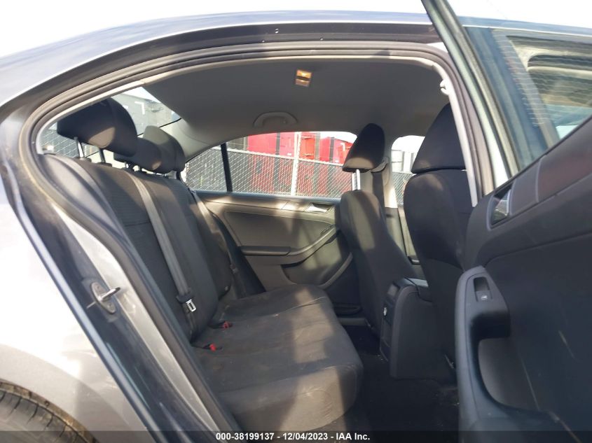 2015 VOLKSWAGEN JETTA 2.0L S - 3VW2K7AJ7FM317764