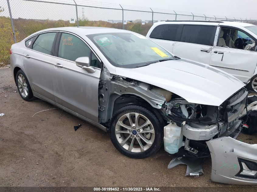 2019 FORD FUSION ENERGI TITANIUM - 3FA6P0SU3KR208887