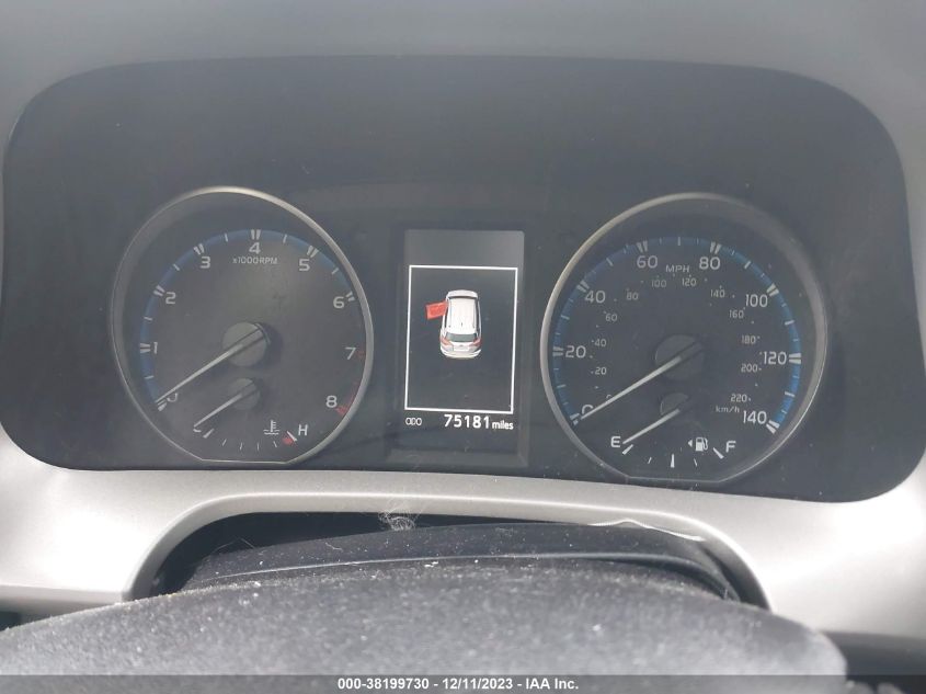 2018 TOYOTA RAV4 XLE - 2T3RFREVXJW715458