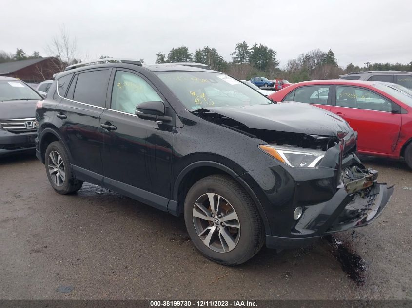 2018 TOYOTA RAV4 XLE - 2T3RFREVXJW715458