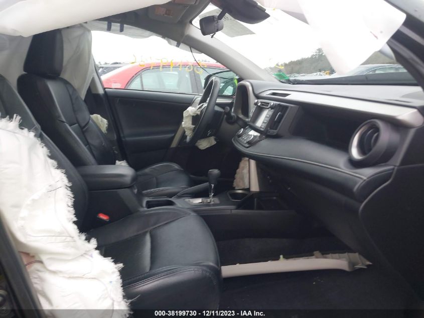 2018 TOYOTA RAV4 XLE - 2T3RFREVXJW715458