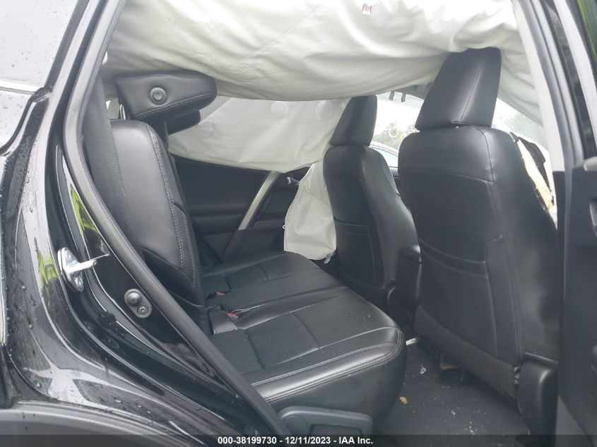 2018 TOYOTA RAV4 XLE - 2T3RFREVXJW715458