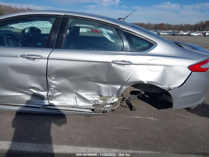 2015 FORD FUSION SE - 1FA6P0HD2F5105296