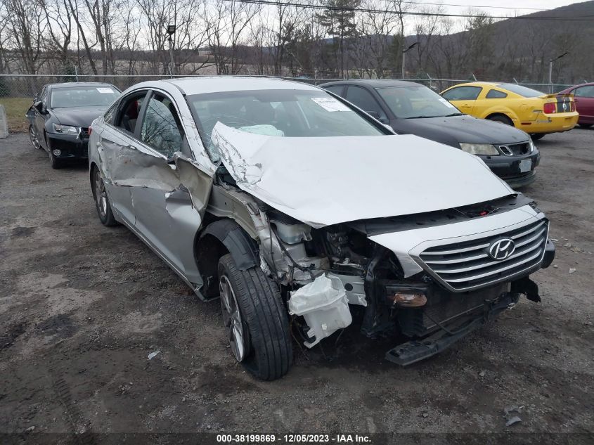 2016 HYUNDAI SONATA SE - 5NPE24AFXGH303908