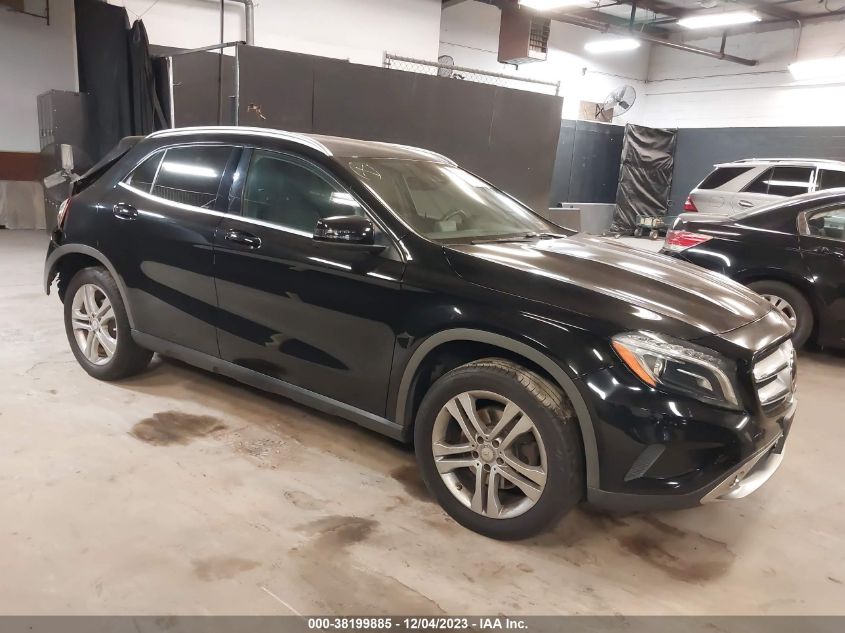 2015 MERCEDES-BENZ GLA 250 - WDCTG4GB3FJ111758
