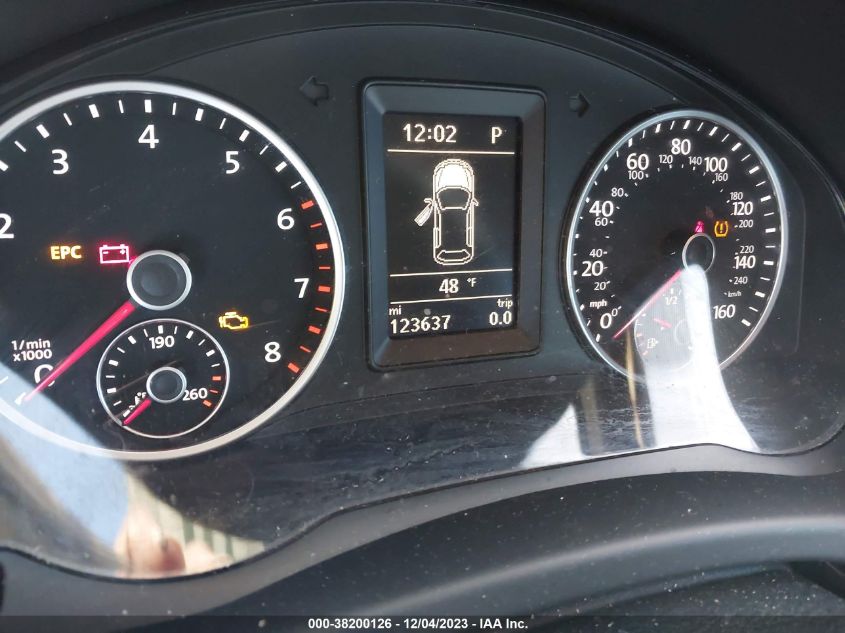 2016 VOLKSWAGEN TIGUAN S - WVGAV7AXXGW531798