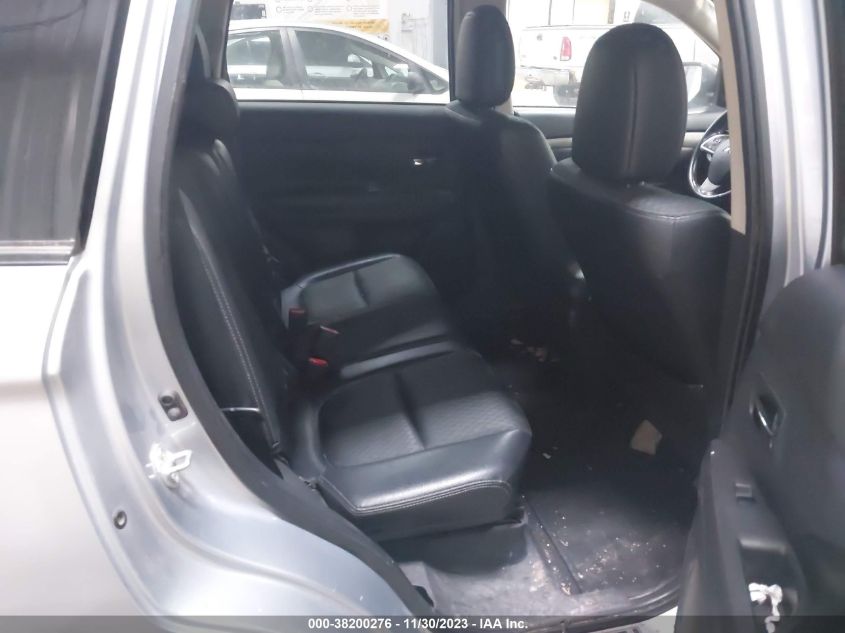 2015 MITSUBISHI OUTLANDER SE - JA4AZ3A30FZ010630
